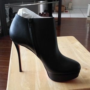 Christian Louboutin Dirdi Calf platform booties